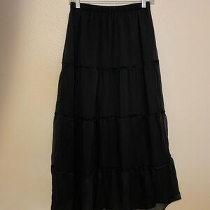 Hollister Black Tiered Maxi Skirt for Casual Occasions
